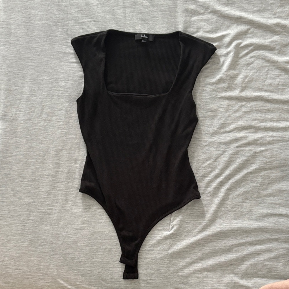 Lulu’s Black Ribbed Square Neck Bodysuit